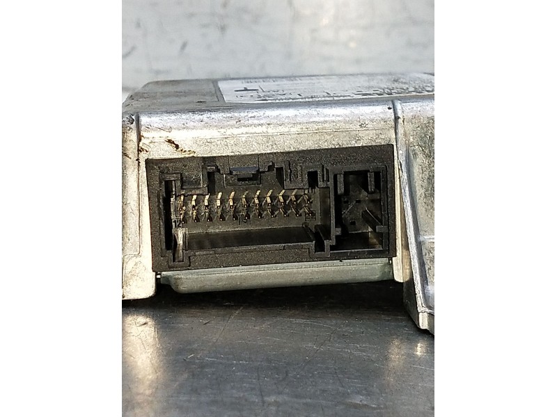 Recambio de centralita airbag para renault scénic ii (jm0/1_) 1.5 dci (jm1e, jm16) referencia OEM IAM 8200412042A  