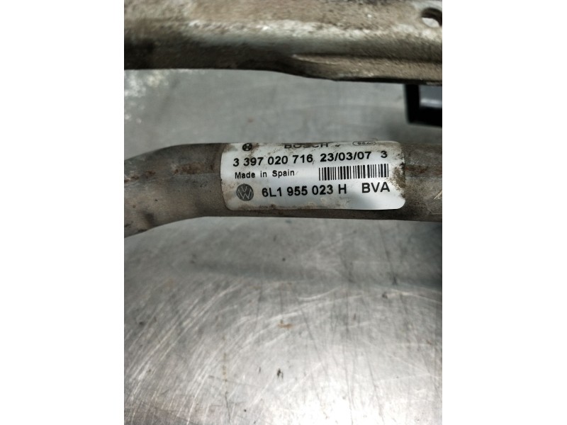 Recambio de motor limpia delantero para seat ibiza iii (6l1) 1.4 tdi referencia OEM IAM 3397020716 6L1955023H 0390241539