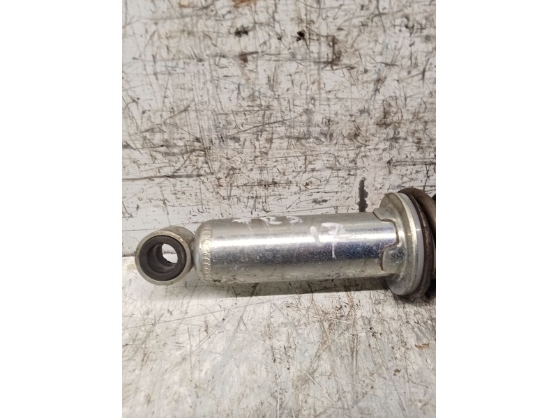 Recambio de amortiguador trasero izquierdo para honda cn cn 250 helix (mf02) referencia OEM IAM   