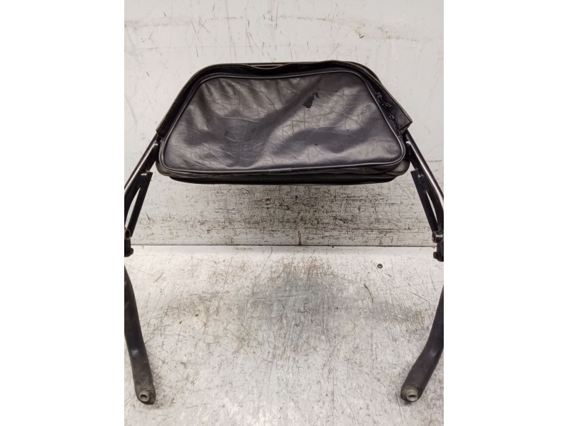 Recambio de asientos traseros para honda cn cn 250 helix (mf02) referencia OEM IAM   