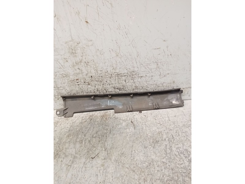 Recambio de moldura para honda cn cn 250 helix (mf02) referencia OEM IAM lateral izquierdo  