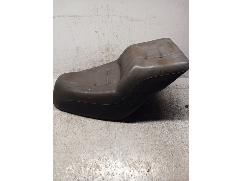 Recambio de asiento para honda cn cn 250 helix (mf02) referencia OEM IAM   