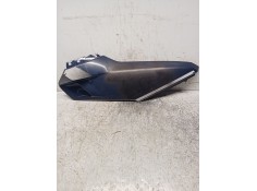 Recambio de molduras delanteras para honda cn cn 250 helix (mf02) referencia OEM IAM lateral derecho  