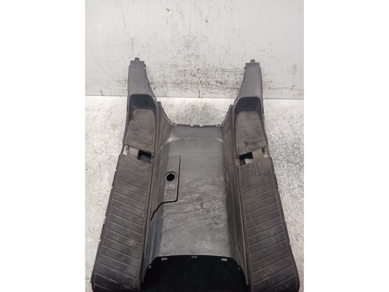 Recambio de moldura para honda cn cn 250 helix (mf02) referencia OEM IAM CENTRAL  