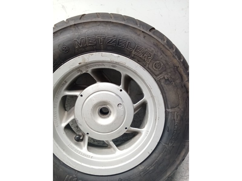 Recambio de llanta para honda cn cn 250 helix (mf02) referencia OEM IAM 120/90- 10 TRASERA 