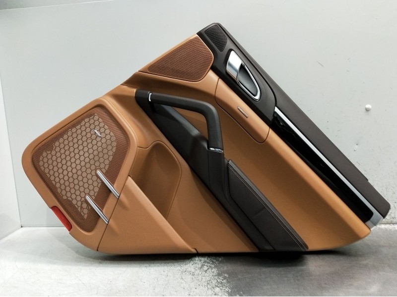 Recambio de juego asientos completo para porsche cayenne (92a) 4.8 s referencia OEM IAM  con tapizados 