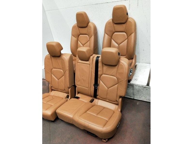 Recambio de juego asientos completo para porsche cayenne (92a) 4.8 s referencia OEM IAM  con tapizados 