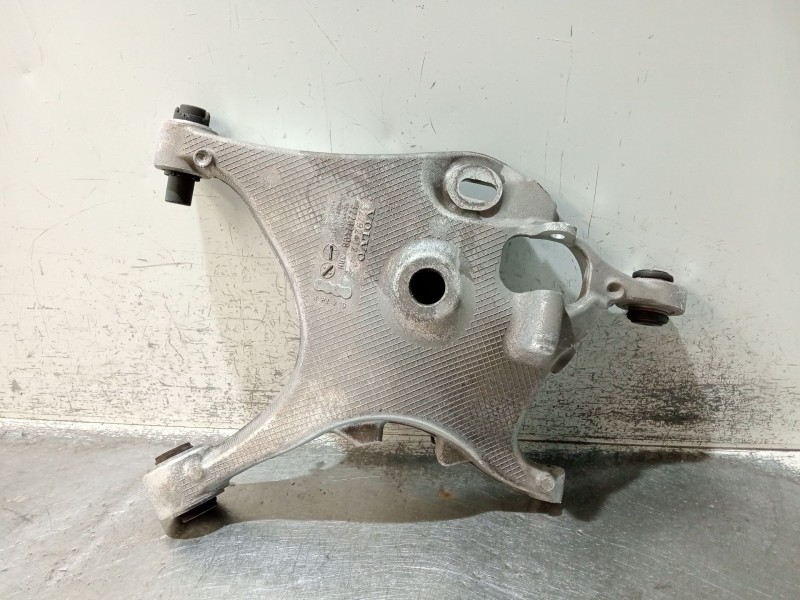 Recambio de brazo suspension inferior trasero derecho para volvo v60 ii (225) d3 referencia OEM IAM 32292408 32292412 