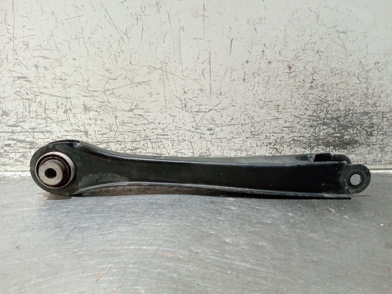 Recambio de tirante trasero izquierdo para volvo v60 ii (225) d3 referencia OEM IAM 31387207  