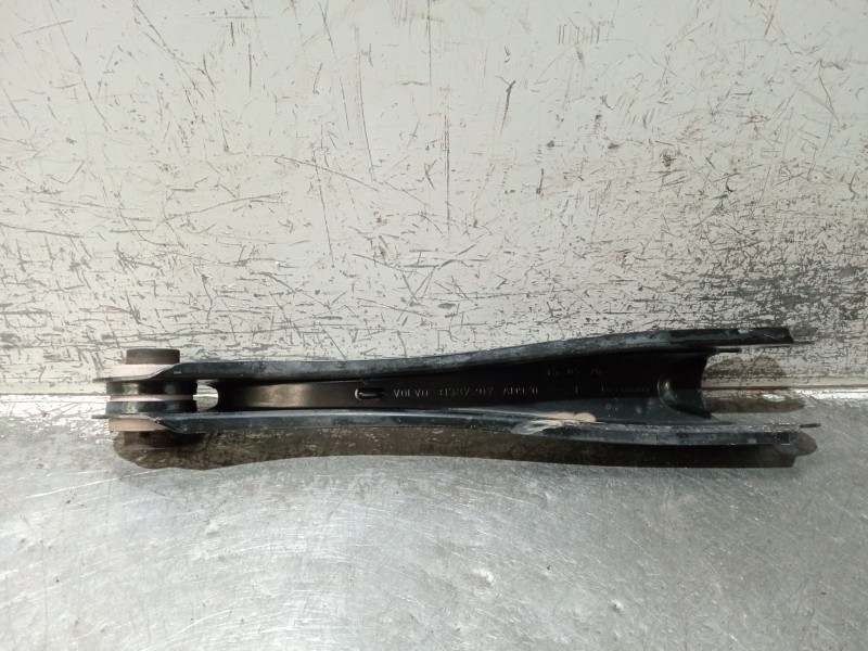 Recambio de tirante trasero izquierdo para volvo v60 ii (225) d3 referencia OEM IAM 31387207  