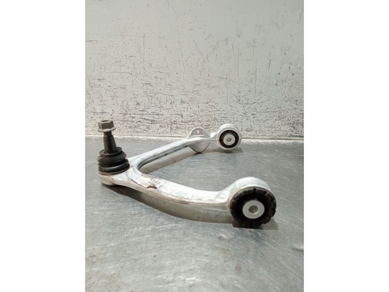 Recambio de brazo suspension superior delantero derecho para volvo v60 ii (225) d3 referencia OEM IAM 31476301  