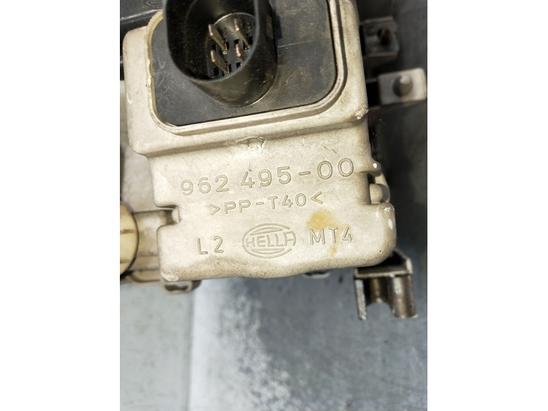 Recambio de faro izquierdo para volkswagen polo iii (6n1) 60 1.4 referencia OEM IAM 96249500  