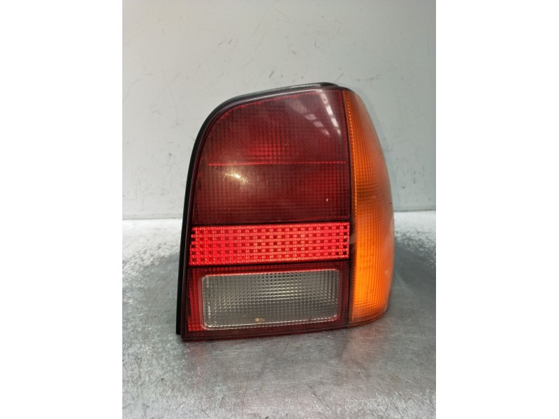 Recambio de piloto trasero derecho para volkswagen polo iii (6n1) 60 1.4 referencia OEM IAM 6N0945258A  