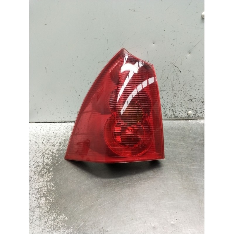 Recambio de piloto trasero izquierdo para peugeot 307 break (3e) 2.0 hdi 135 referencia OEM IAM 26674T0206  