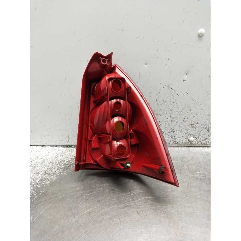 Recambio de piloto trasero izquierdo para peugeot 307 break (3e) 2.0 hdi 135 referencia OEM IAM 26674T0206  