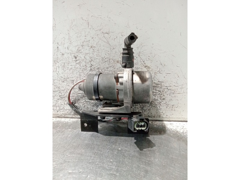 Recambio de depresor freno / bomba vacio para mercedes-benz clase m (w163) ml 270 cdi (163.113) referencia OEM IAM A0004351401 A