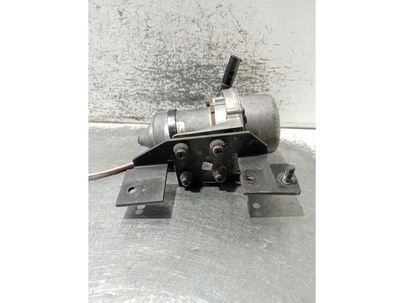 Recambio de depresor freno / bomba vacio para mercedes-benz clase m (w163) ml 270 cdi (163.113) referencia OEM IAM A0004351401 A