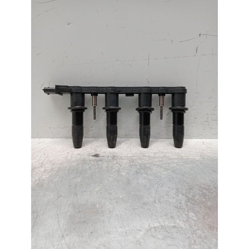 Recambio de bobina encendido para opel zafira / zafira family b (a05) 1.6 (m75) referencia OEM IAM 151209514  