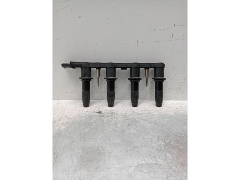 Recambio de bobina encendido para opel zafira / zafira family b (a05) 1.6 (m75) referencia OEM IAM 151209514  