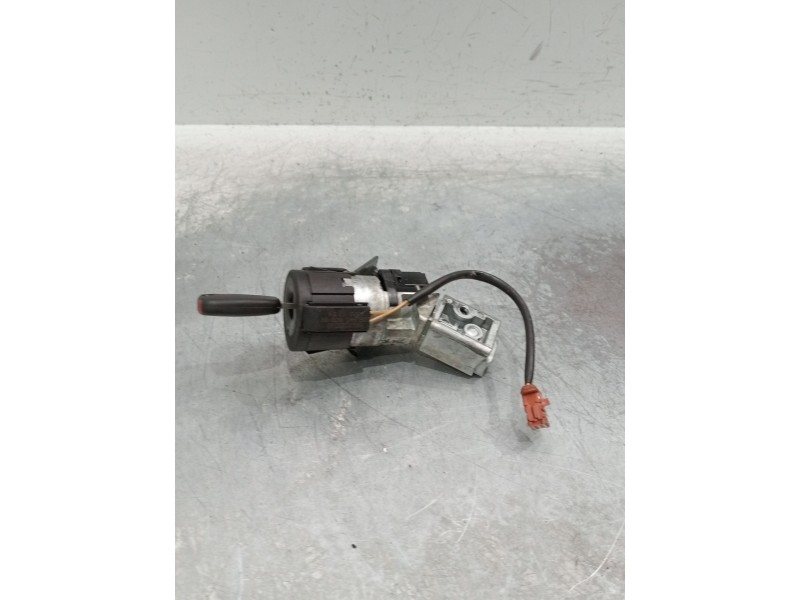 Recambio de conmutador de arranque para peugeot 207 1.4 hdi referencia OEM IAM 9680912380  