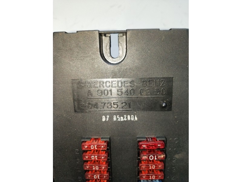 Recambio de caja reles / fusibles para mercedes-benz sprinter 4-t caja/chasis (b904) 413 cdi referencia OEM IAM A9015400350  