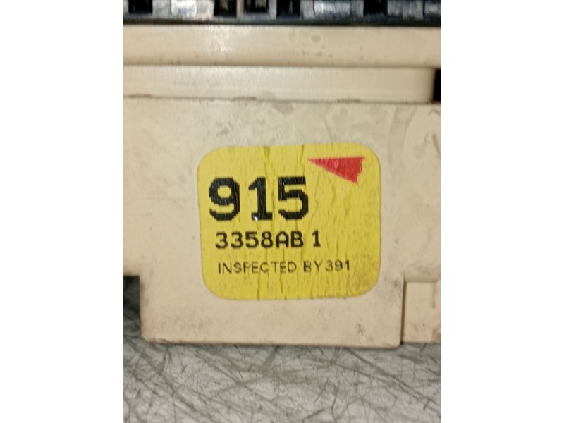 Recambio de caja reles / fusibles para chrysler stratus (ja) 2.0 16v referencia OEM IAM 9153358AB  