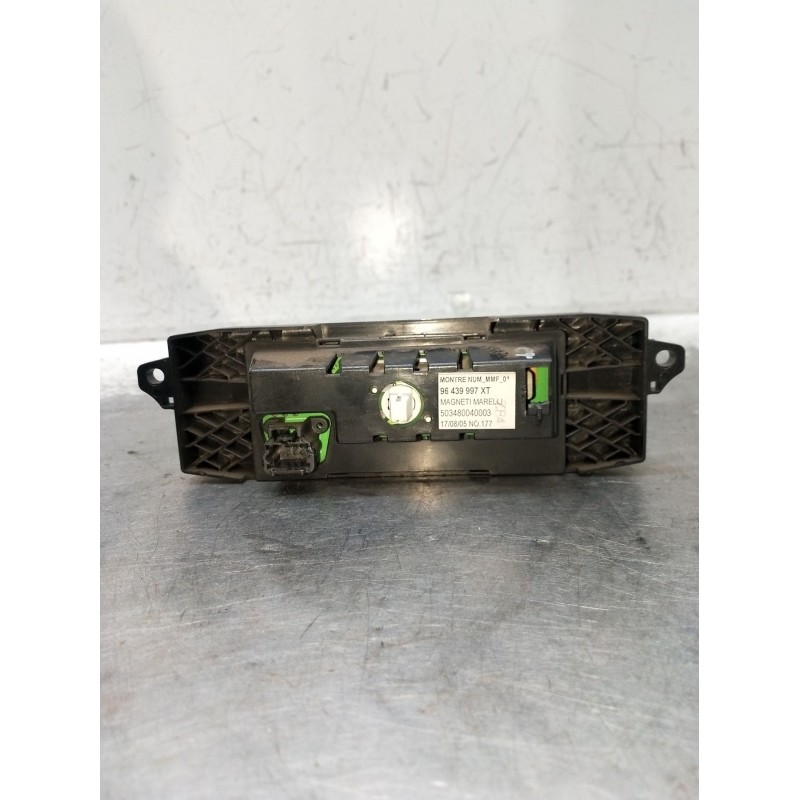 Recambio de pantalla multifuncion para citroën c2 enterprise (jg_) 1.4 hdi referencia OEM IAM 96439997XT  