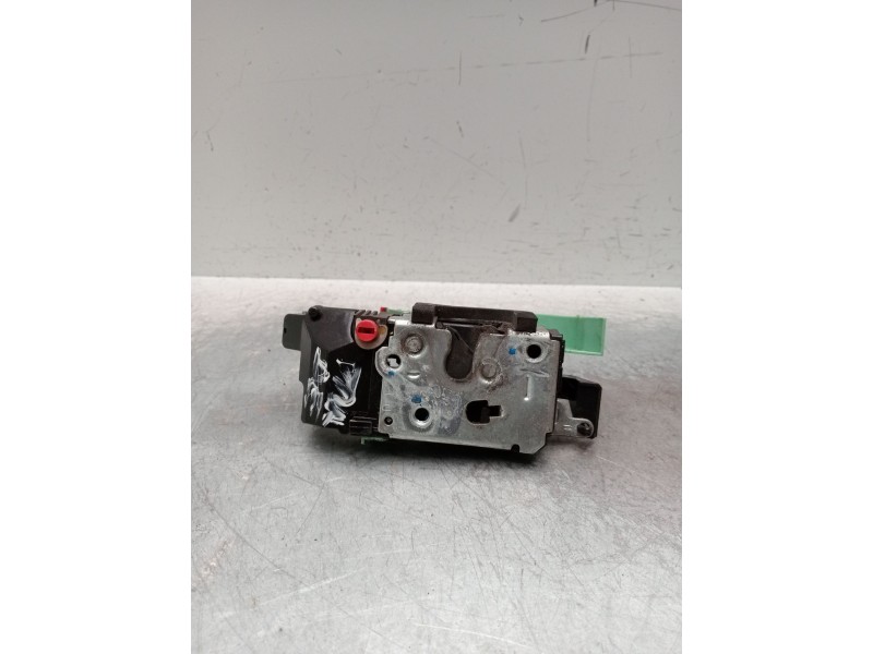 Recambio de motor cierre centralizado trasero derecho para fiat linea (323_, 110_) 1.3 d multijet (323axb11, 323axb1a) referenci