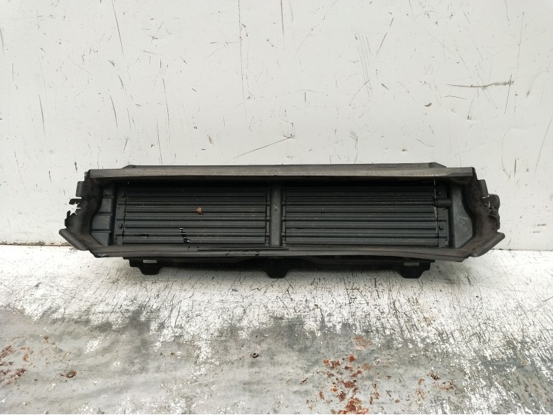 Recambio de rejilla aireadora para volvo v60 ii (225) d3 referencia OEM IAM 31455482  