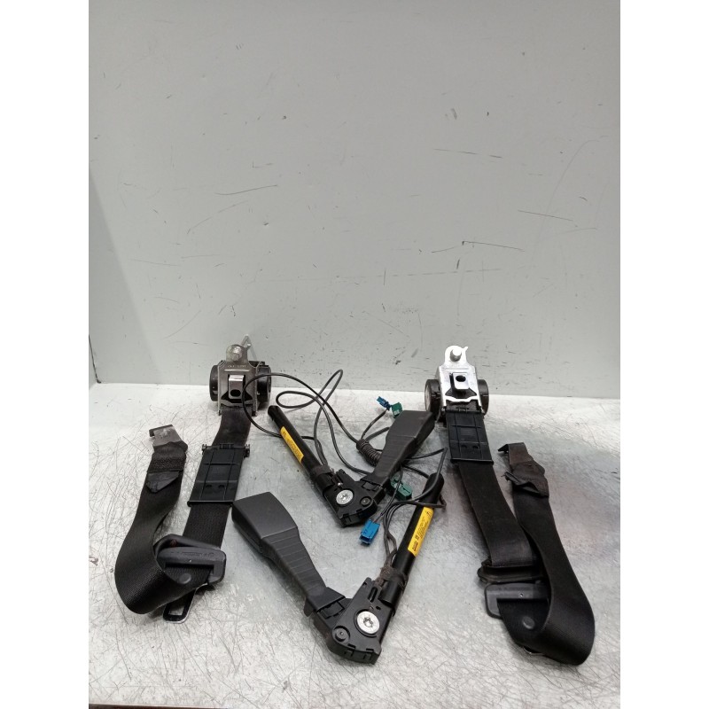 Recambio de juego cinturones delantero para opel zafira / zafira family b (a05) 1.6 (m75) referencia OEM IAM   