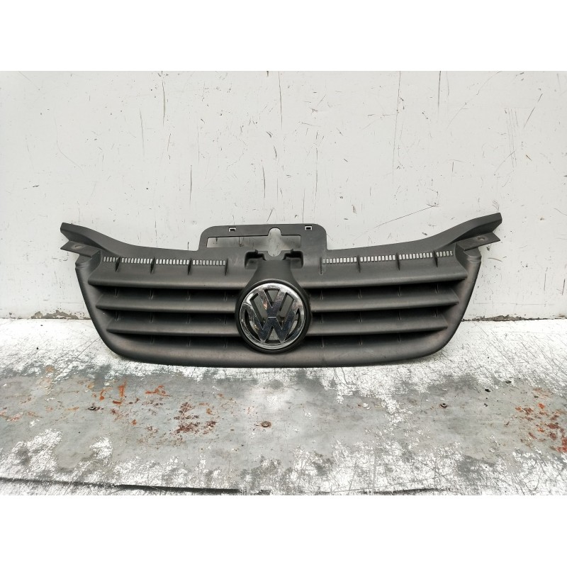 Recambio de rejilla delantera para volkswagen caddy iii furgoneta/monovolumen (2ka, 2kh, 2ca, 2ch) 1.9 tdi referencia OEM IAM   