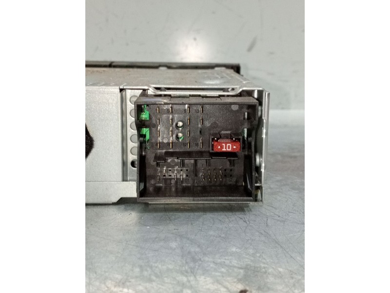 Recambio de sistema audio / radio cd para peugeot 207 1.4 hdi referencia OEM IAM 96662669xt a2c53257827 