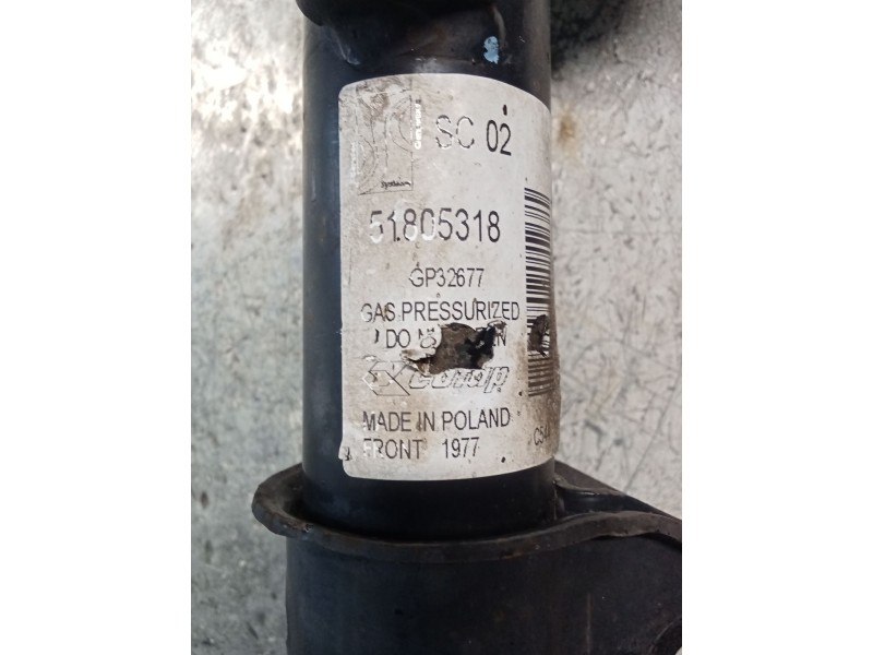 Recambio de amortiguador delantero derecho para fiat linea (323_, 110_) 1.3 d multijet (323axb11, 323axb1a) referencia OEM IAM 5