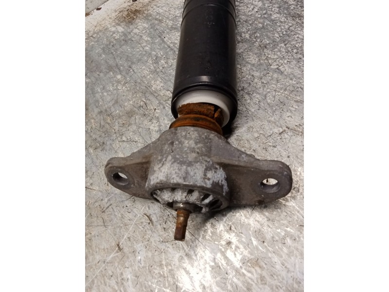 Recambio de amortiguador trasero derecho para fiat linea (323_, 110_) 1.3 d multijet (323axb11, 323axb1a) referencia OEM IAM 518