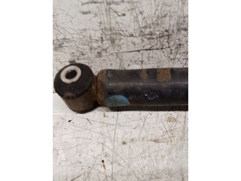 Recambio de amortiguador trasero izquierdo para fiat linea (323_, 110_) 1.3 d multijet (323axb11, 323axb1a) referencia OEM IAM 5