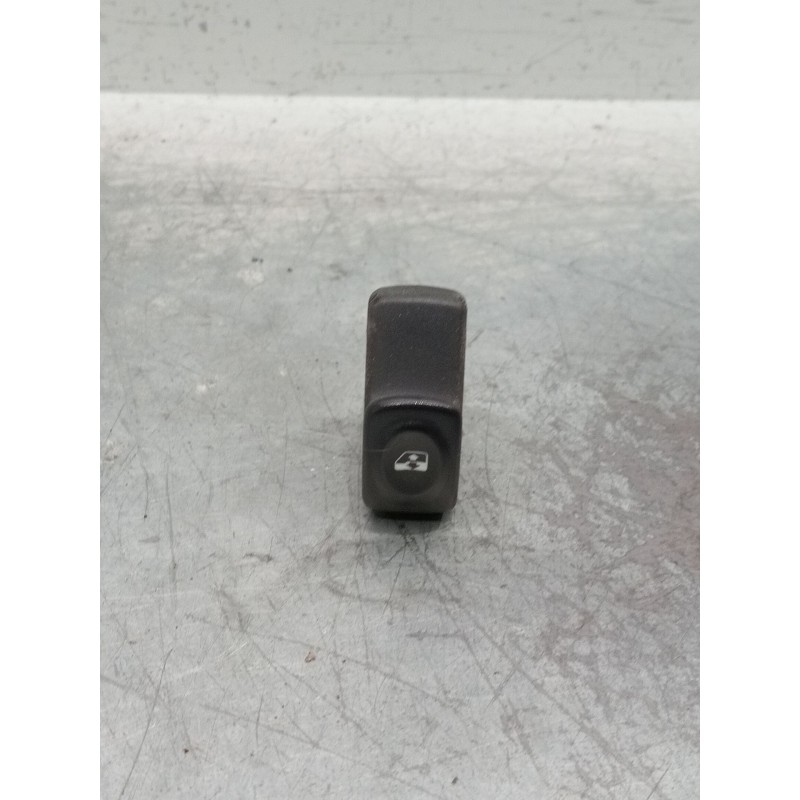 Recambio de mando elevalunas delantero derecho para renault megane i (ba0/1_) 1.6 16v (ba04, ba0b, ba11, ba1j, ba16, ba19, ba1k,