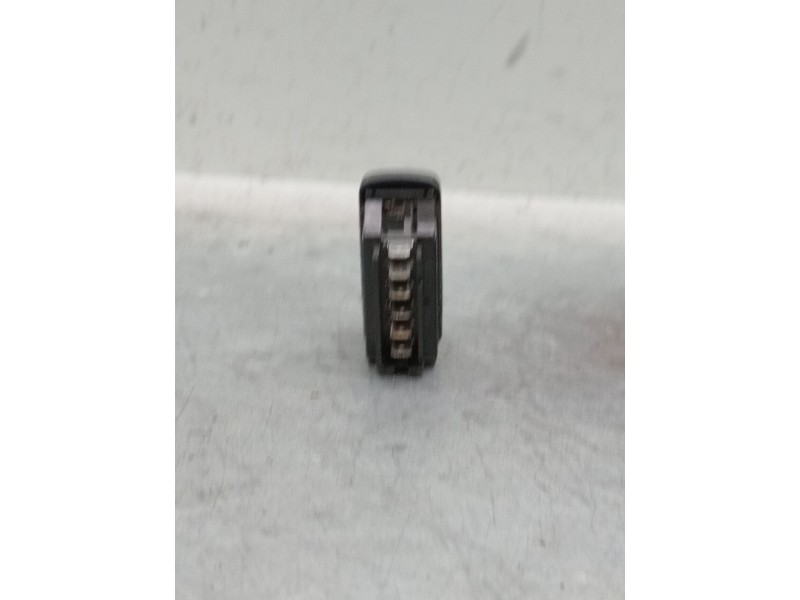 Recambio de mando elevalunas delantero derecho para renault megane i (ba0/1_) 1.6 16v (ba04, ba0b, ba11, ba1j, ba16, ba19, ba1k,