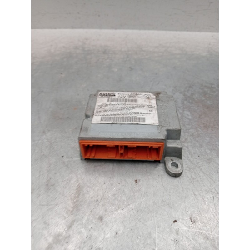 Recambio de centralita airbag para fiat linea (323_, 110_) 1.3 d multijet (323axb11, 323axb1a) referencia OEM IAM 609470700F  