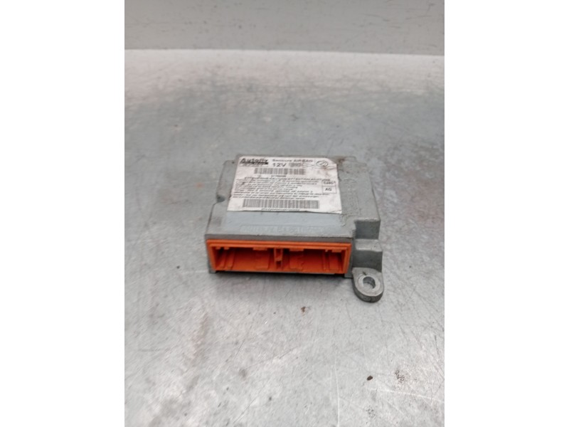 Recambio de centralita airbag para fiat linea (323_, 110_) 1.3 d multijet (323axb11, 323axb1a) referencia OEM IAM 609470700F  