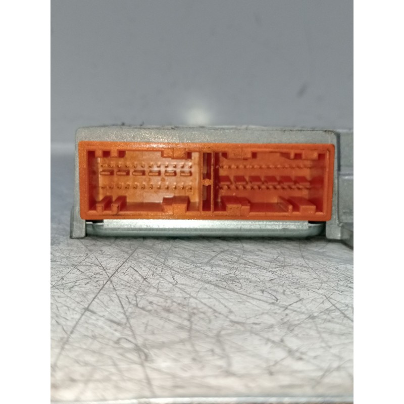 Recambio de centralita airbag para fiat linea (323_, 110_) 1.3 d multijet (323axb11, 323axb1a) referencia OEM IAM 609470700F  