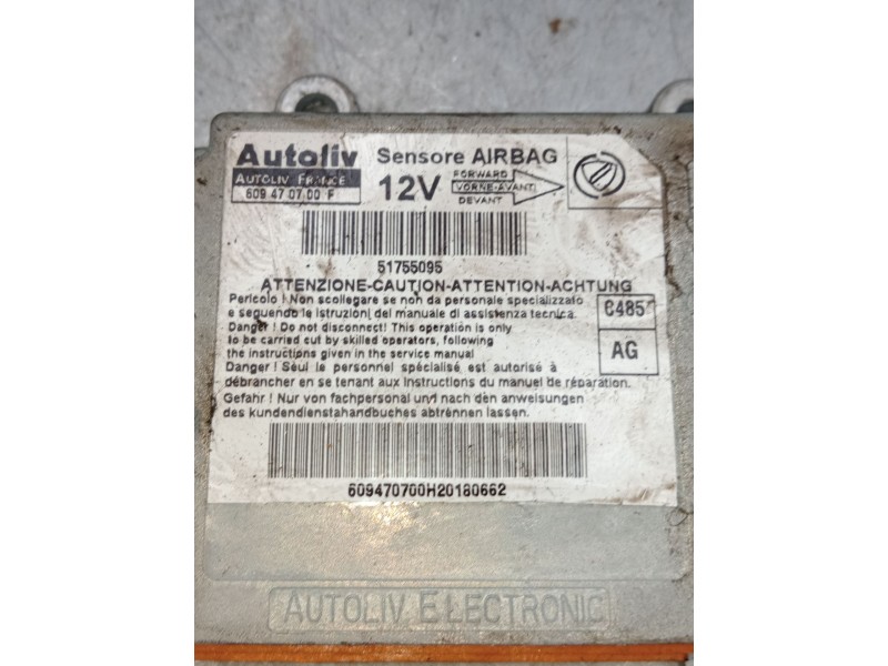 Recambio de centralita airbag para fiat linea (323_, 110_) 1.3 d multijet (323axb11, 323axb1a) referencia OEM IAM 609470700F  