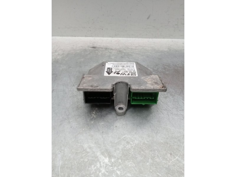 Recambio de centralita airbag para opel zafira / zafira family b (a05) 1.6 (m75) referencia OEM IAM 13137907 327963935 