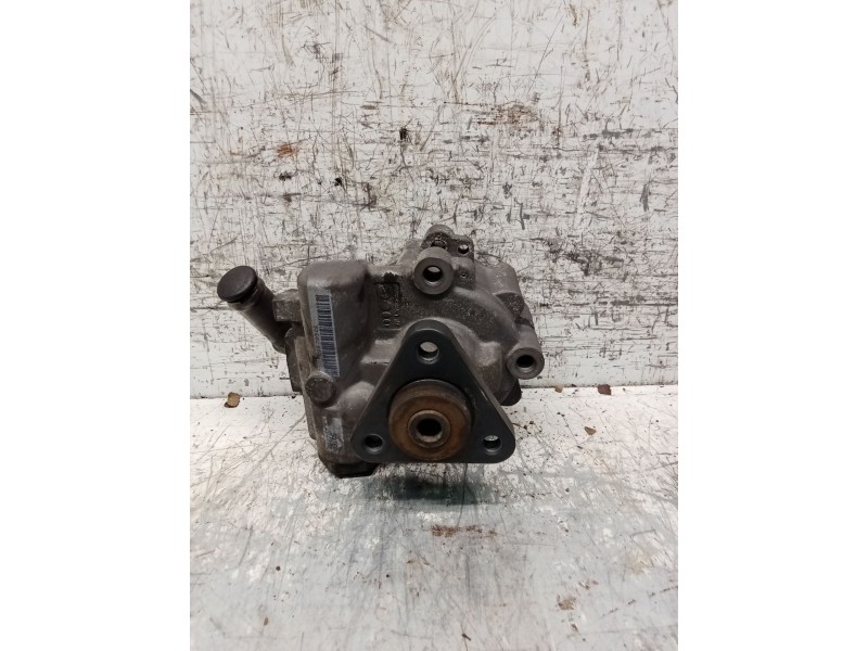 Recambio de bomba direccion para fiat linea (323_, 110_) 1.3 d multijet (323axb11, 323axb1a) referencia OEM IAM 51790281 7613955