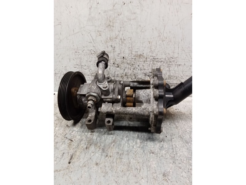 Recambio de bomba direccion para peugeot boxer furgoneta 2.2 hdi 120 referencia OEM IAM 6C113A674AB  