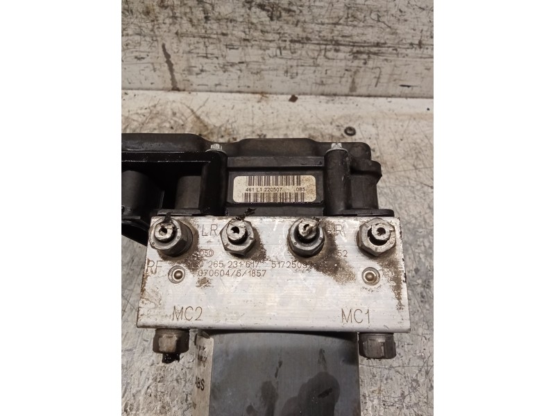 Recambio de abs para peugeot boxer furgoneta 2.2 hdi 120 referencia OEM IAM 00517250970 026580046108578531B1919 