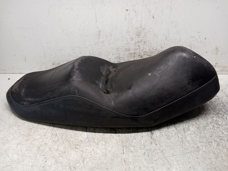 Recambio de asiento para honda fes fes 250 foresight 2t (mf04) referencia OEM IAM   