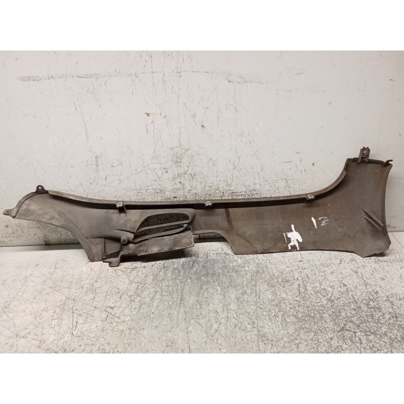 Recambio de moldura para honda fes fes 250 foresight 2t (mf04) referencia OEM IAM LATERAL INFERIOR IZQUIERDO  