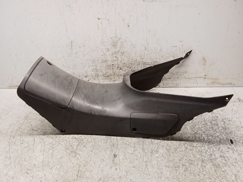 Recambio de moldura para honda fes fes 250 foresight 2t (mf04) referencia OEM IAM   