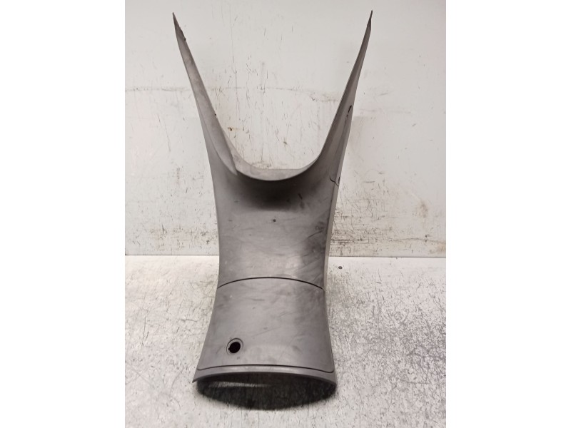 Recambio de moldura para honda fes fes 250 foresight 2t (mf04) referencia OEM IAM   