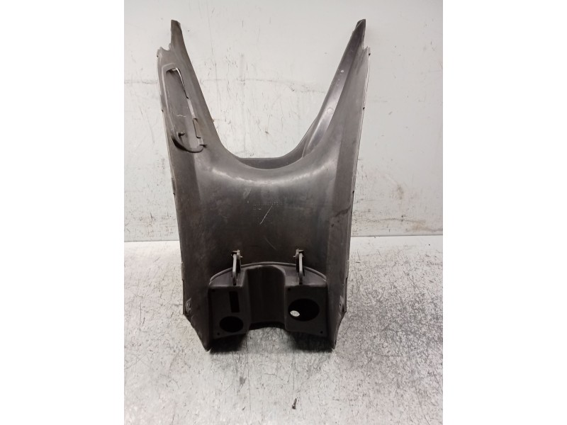 Recambio de moldura para honda fes fes 250 foresight 2t (mf04) referencia OEM IAM   